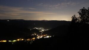 Dieses Bild zeigt eine Webcam-Aufnahme vom Achertal, aufgenommen am Samstag, den 19.09.2026 um 05:50 Uhr. Die Temperatur betrug 11.8°C.