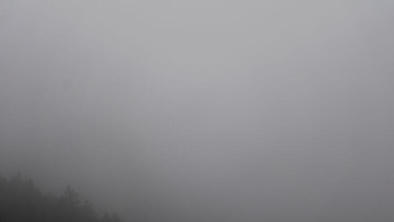 Dieses Bild zeigt eine Webcam-Aufnahme vom Achertal, aufgenommen am Samstag, den 25.10.2025 um 08:30 Uhr. Die Temperatur betrug 3.2°C.