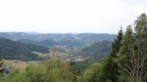 Dieses Bild zeigt eine Webcam-Aufnahme vom Achertal, aufgenommen am Montag, den 24.08.2026 um 13:50 Uhr. Die Temperatur betrug 20.6°C.
