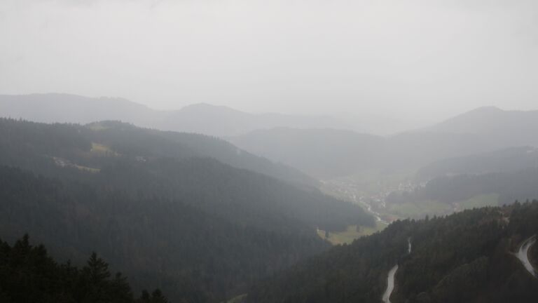 Dieses Bild zeigt eine Webcam-Aufnahme vom Achertal, aufgenommen am Mittwoch, den 11.03.2026 um 16:30 Uhr. Die Temperatur betrug 4.8°C.