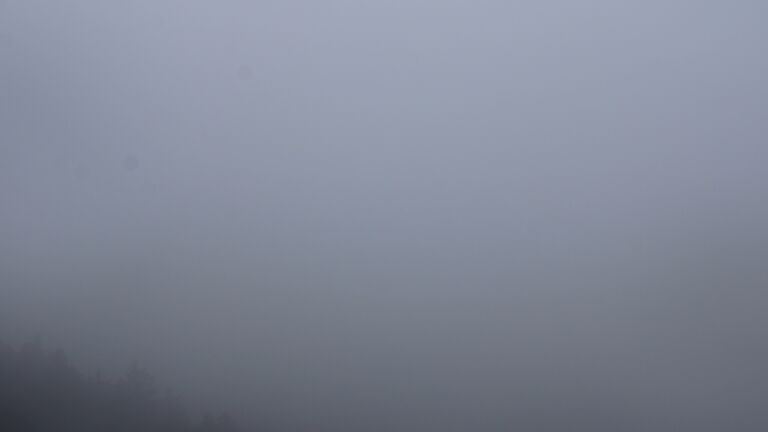 Dieses Bild zeigt eine Webcam-Aufnahme vom Achertal, aufgenommen am Freitag, den 06.02.2026 um 10:50 Uhr. Die Temperatur betrug 2.1°C.