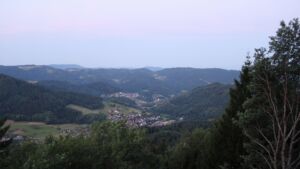 Dieses Bild zeigt eine Webcam-Aufnahme vom Achertal, aufgenommen am Samstag, den 11.07.2026 um 05:20 Uhr. Die Temperatur betrug 20.9°C.