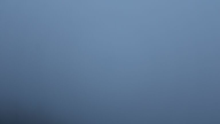 Dieses Bild zeigt eine Webcam-Aufnahme vom Achertal, aufgenommen am Donnerstag, den 30.10.2025 um 07:00 Uhr. Die Temperatur betrug 5.2°C.