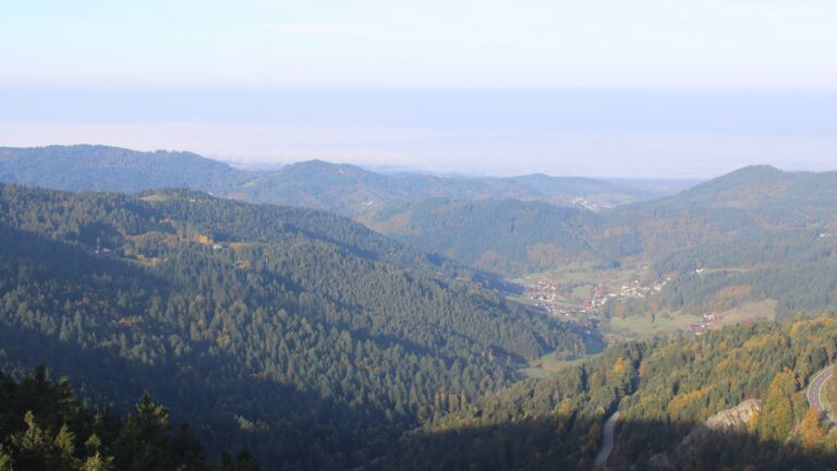 Dieses Bild zeigt eine Webcam-Aufnahme vom Achertal, aufgenommen am Freitag, den 10.10.2025 um 09:20 Uhr. Die Temperatur betrug 8.1°C.