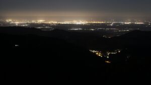 Dieses Bild zeigt eine Webcam-Aufnahme vom Achertal, aufgenommen am Dienstag, den 07.04.2026 um 03:00 Uhr. Die Temperatur betrug 7.2°C.