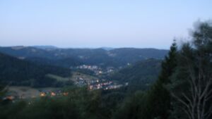 Dieses Bild zeigt eine Webcam-Aufnahme vom Achertal, aufgenommen am Mittwoch, den 12.08.2026 um 05:40 Uhr. Die Temperatur betrug 20.6°C.