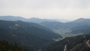 Dieses Bild zeigt eine Webcam-Aufnahme vom Achertal, aufgenommen am Mittwoch, den 25.03.2026 um 09:30 Uhr. Die Temperatur betrug 4.2°C.