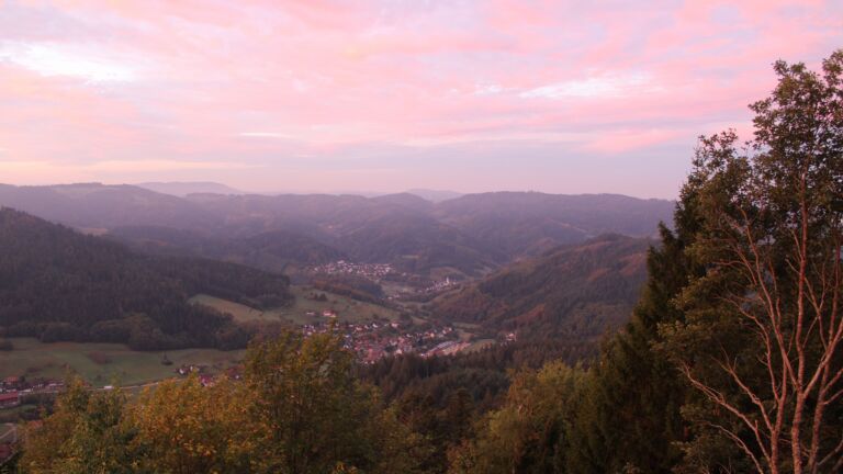 Dieses Bild zeigt eine Webcam-Aufnahme vom Achertal, aufgenommen am Freitag, den 16.10.2026 um 07:40 Uhr. Die Temperatur betrug 13°C.
