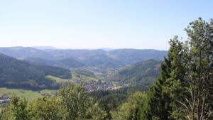 Dieses Bild zeigt eine Webcam-Aufnahme vom Achertal, aufgenommen am Dienstag, den 08.09.2026 um 13:40 Uhr. Die Temperatur betrug 29.2°C.
