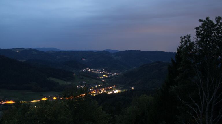 Dieses Bild zeigt eine Webcam-Aufnahme vom Achertal, aufgenommen am Donnerstag, den 01.10.2026 um 06:50 Uhr. Die Temperatur betrug 18.5°C.