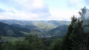 Dieses Bild zeigt eine Webcam-Aufnahme vom Achertal, aufgenommen am Montag, den 31.08.2026 um 08:50 Uhr. Die Temperatur betrug 13.2°C.
