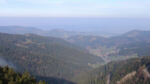 Dieses Bild zeigt eine Webcam-Aufnahme vom Achertal, aufgenommen am Samstag, den 11.04.2026 um 08:30 Uhr. Die Temperatur betrug 10.5°C.