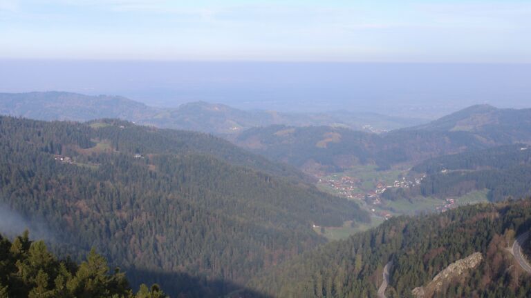 Dieses Bild zeigt eine Webcam-Aufnahme vom Achertal, aufgenommen am Samstag, den 11.04.2026 um 08:30 Uhr. Die Temperatur betrug 10.5°C.