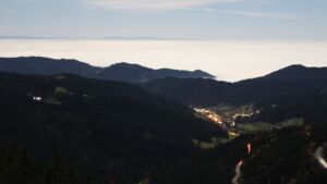 Dieses Bild zeigt eine Webcam-Aufnahme vom Achertal, aufgenommen am Freitag, den 07.11.2025 um 05:50 Uhr. Die Temperatur betrug 8.7°C.