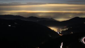 Dieses Bild zeigt eine Webcam-Aufnahme vom Achertal, aufgenommen am Freitag, den 23.01.2026 um 18:40 Uhr. Die Temperatur betrug 3.9°C.