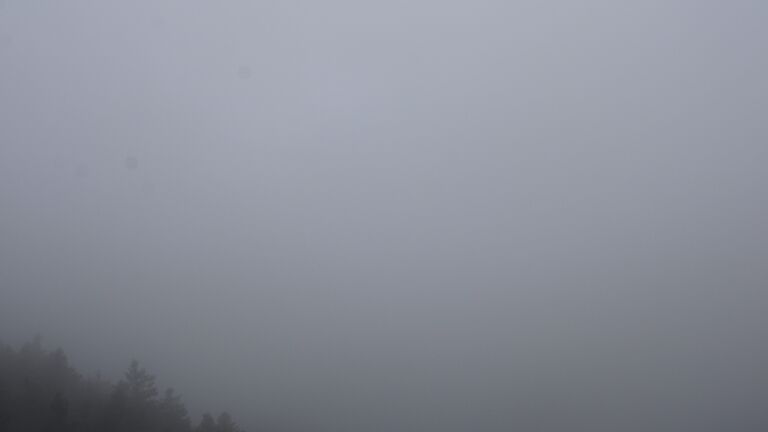 Dieses Bild zeigt eine Webcam-Aufnahme vom Achertal, aufgenommen am Dienstag, den 17.03.2026 um 10:50 Uhr. Die Temperatur betrug 3.8°C.