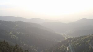 Dieses Bild zeigt eine Webcam-Aufnahme vom Achertal, aufgenommen am Montag, den 20.04.2026 um 19:30 Uhr. Die Temperatur betrug 6.4°C.