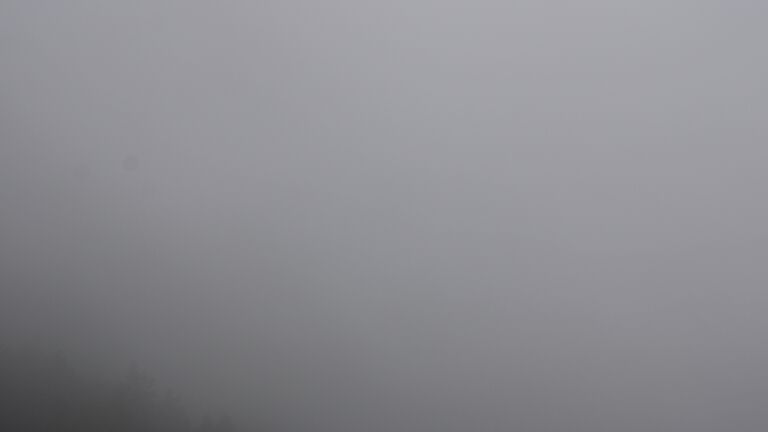 Dieses Bild zeigt eine Webcam-Aufnahme vom Achertal, aufgenommen am Sonntag, den 08.06.2025 um 08:40 Uhr. Die Temperatur betrug 7.8°C.