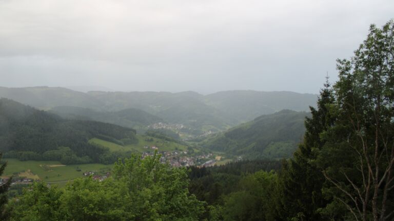 Dieses Bild zeigt eine Webcam-Aufnahme vom Achertal, aufgenommen am Montag, den 18.05.2026 um 06:20 Uhr. Die Temperatur betrug 9°C.
