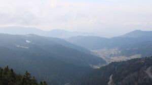 Dieses Bild zeigt eine Webcam-Aufnahme vom Achertal, aufgenommen am Montag, den 09.02.2026 um 14:50 Uhr. Die Temperatur betrug 3.2°C.