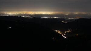 Dieses Bild zeigt eine Webcam-Aufnahme vom Achertal, aufgenommen am Freitag, den 12.12.2025 um 05:30 Uhr. Die Temperatur betrug 6.4°C.