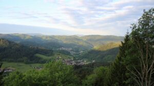 Dieses Bild zeigt eine Webcam-Aufnahme vom Achertal, aufgenommen am Mittwoch, den 13.05.2026 um 06:40 Uhr. Die Temperatur betrug 4.1°C.
