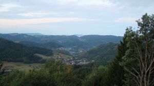 Dieses Bild zeigt eine Webcam-Aufnahme vom Achertal, aufgenommen am Mittwoch, den 26.08.2026 um 06:30 Uhr. Die Temperatur betrug 16.3°C.