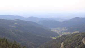 Dieses Bild zeigt eine Webcam-Aufnahme vom Achertal, aufgenommen am Dienstag, den 26.08.2025 um 17:20 Uhr. Die Temperatur betrug 22.2°C.