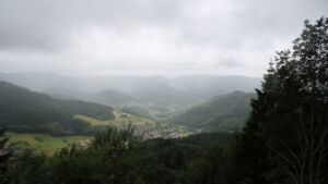 Dieses Bild zeigt eine Webcam-Aufnahme vom Achertal, aufgenommen am Mittwoch, den 10.06.2026 um 15:30 Uhr. Die Temperatur betrug 9.1°C.