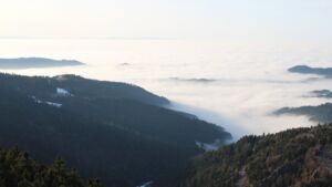 Dieses Bild zeigt eine Webcam-Aufnahme vom Achertal, aufgenommen am Montag, den 19.01.2026 um 15:40 Uhr. Die Temperatur betrug 9.8°C.