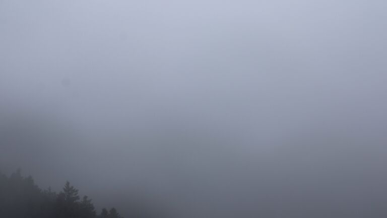 Dieses Bild zeigt eine Webcam-Aufnahme vom Achertal, aufgenommen am Dienstag, den 10.02.2026 um 13:30 Uhr. Die Temperatur betrug 2°C.