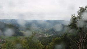 Dieses Bild zeigt eine Webcam-Aufnahme vom Achertal, aufgenommen am Freitag, den 09.10.2026 um 16:30 Uhr. Die Temperatur betrug 7.7°C.