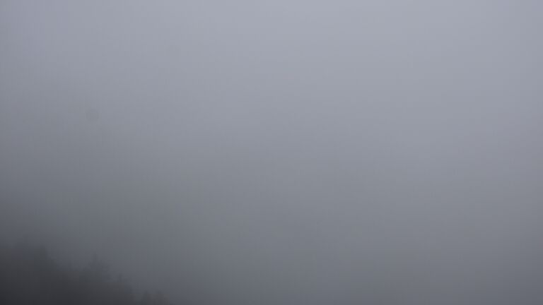 Dieses Bild zeigt eine Webcam-Aufnahme vom Achertal, aufgenommen am Montag, den 08.12.2025 um 14:40 Uhr. Die Temperatur betrug 8°C.