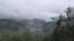 Dieses Bild zeigt eine Webcam-Aufnahme vom Achertal, aufgenommen am Mittwoch, den 09.09.2026 um 09:40 Uhr. Die Temperatur betrug 10.6°C.
