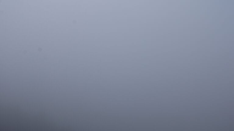 Dieses Bild zeigt eine Webcam-Aufnahme vom Achertal, aufgenommen am Samstag, den 29.11.2025 um 14:20 Uhr. Die Temperatur betrug 5.2°C.