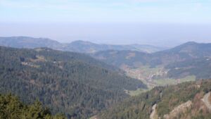 Dieses Bild zeigt eine Webcam-Aufnahme vom Achertal, aufgenommen am Samstag, den 11.04.2026 um 10:10 Uhr. Die Temperatur betrug 11.7°C.