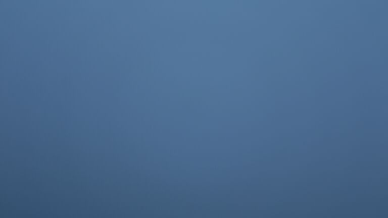 Dieses Bild zeigt eine Webcam-Aufnahme vom Achertal, aufgenommen am Dienstag, den 08.07.2025 um 05:30 Uhr. Die Temperatur betrug 7.6°C.