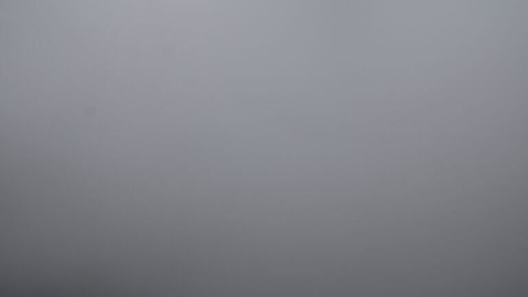 Dieses Bild zeigt eine Webcam-Aufnahme vom Achertal, aufgenommen am Sonntag, den 05.10.2025 um 16:10 Uhr. Die Temperatur betrug 4.1°C.