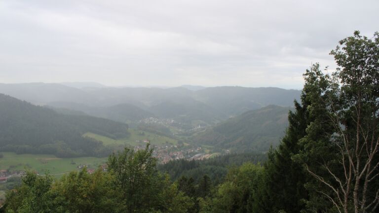 Dieses Bild zeigt eine Webcam-Aufnahme vom Achertal, aufgenommen am Freitag, den 18.09.2026 um 10:40 Uhr. Die Temperatur betrug 11.8°C.