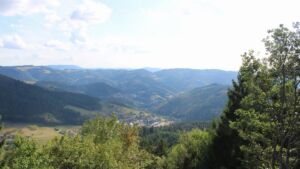 Dieses Bild zeigt eine Webcam-Aufnahme vom Achertal, aufgenommen am Samstag, den 22.08.2026 um 17:20 Uhr. Die Temperatur betrug 20.8°C.
