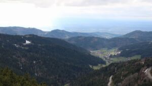 Dieses Bild zeigt eine Webcam-Aufnahme vom Achertal, aufgenommen am Samstag, den 04.04.2026 um 18:00 Uhr. Die Temperatur betrug 8°C.