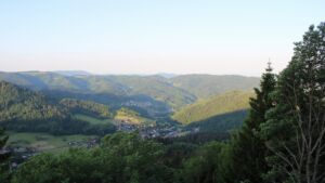 Dieses Bild zeigt eine Webcam-Aufnahme vom Achertal, aufgenommen am Dienstag, den 26.05.2026 um 06:40 Uhr. Die Temperatur betrug 21.1°C.