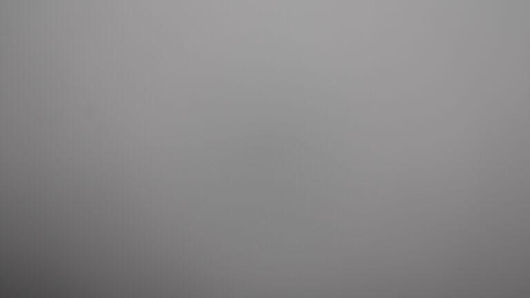 Dieses Bild zeigt eine Webcam-Aufnahme vom Achertal, aufgenommen am Sonntag, den 08.06.2025 um 07:40 Uhr. Die Temperatur betrug 8.4°C.