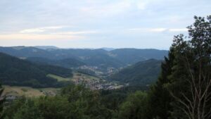 Dieses Bild zeigt eine Webcam-Aufnahme vom Achertal, aufgenommen am Mittwoch, den 05.08.2026 um 06:30 Uhr. Die Temperatur betrug 20.3°C.