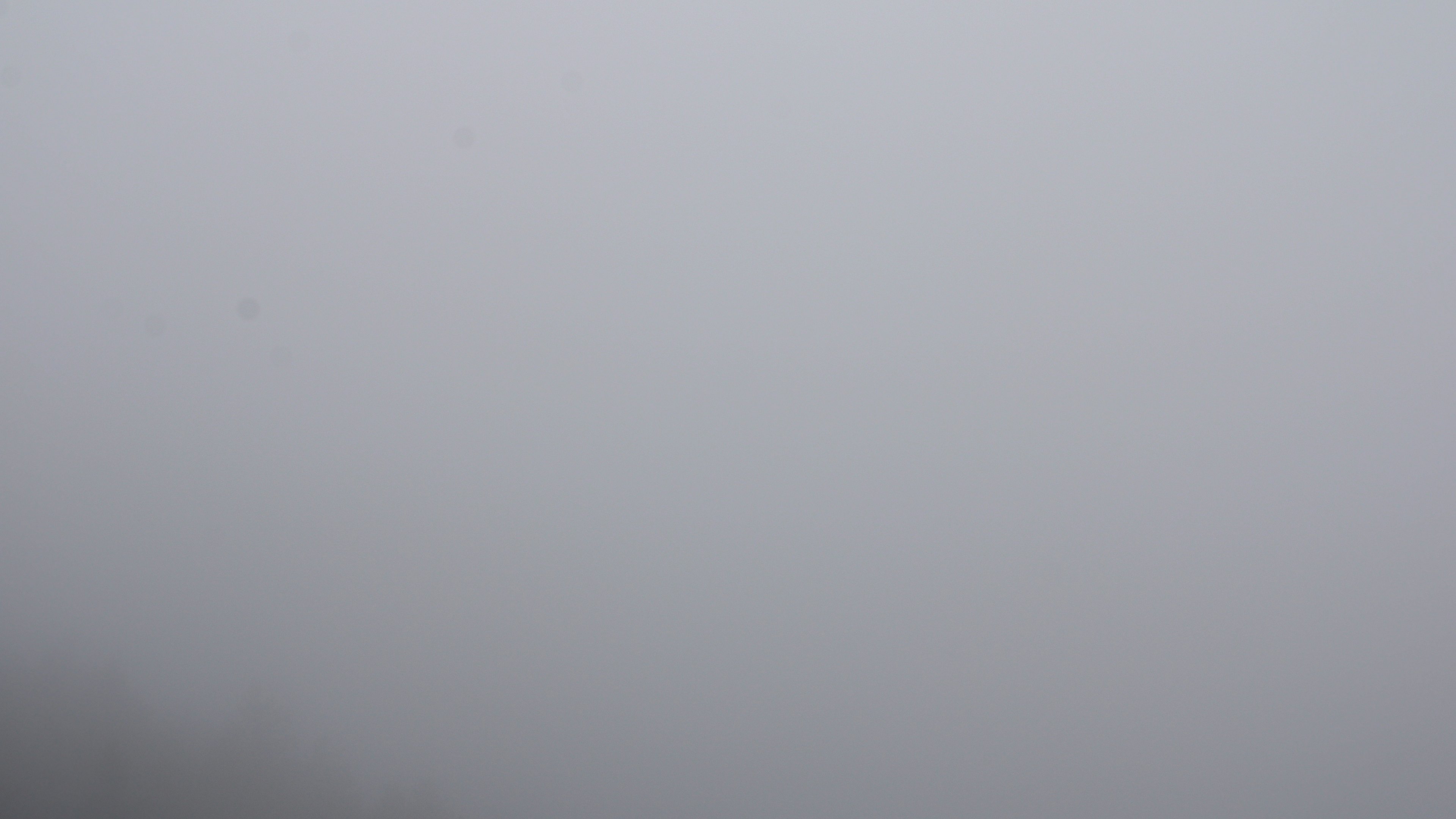 Dieses Bild zeigt eine Webcam-Aufnahme vom Achertal, aufgenommen am Montag, den 13.04.2026 um 11:30 Uhr. Die Temperatur betrug 6°C.