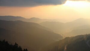 Dieses Bild zeigt eine Webcam-Aufnahme vom Achertal, aufgenommen am Dienstag, den 14.04.2026 um 19:50 Uhr. Die Temperatur betrug 3.4°C.