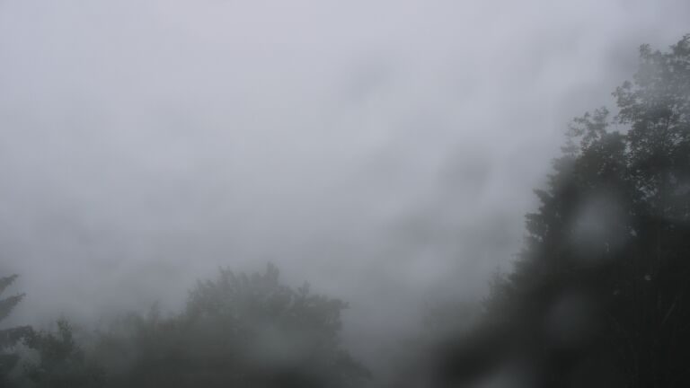 Dieses Bild zeigt eine Webcam-Aufnahme vom Achertal, aufgenommen am Freitag, den 12.06.2026 um 16:30 Uhr. Die Temperatur betrug 11.9°C.