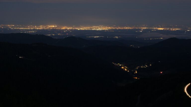 Dieses Bild zeigt eine Webcam-Aufnahme vom Achertal, aufgenommen am Freitag, den 03.10.2025 um 06:40 Uhr. Die Temperatur betrug 4.1°C.