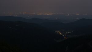 Dieses Bild zeigt eine Webcam-Aufnahme vom Achertal, aufgenommen am Sonntag, den 15.06.2025 um 04:20 Uhr. Die Temperatur betrug 19.1°C.