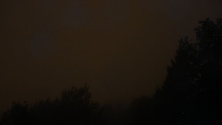 Dieses Bild zeigt eine Webcam-Aufnahme vom Achertal, aufgenommen am Donnerstag, den 01.10.2026 um 21:00 Uhr. Die Temperatur betrug 13.5°C.